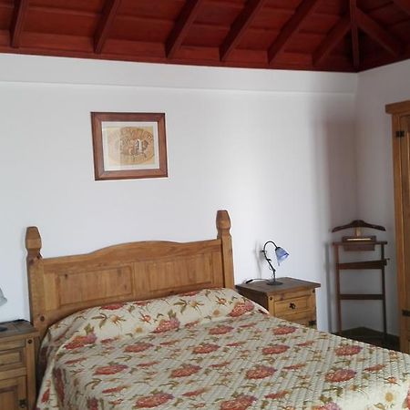 בית הארחה פואנקאליינטה דה לה פלמה 	Casa Clara מראה חיצוני תמונה