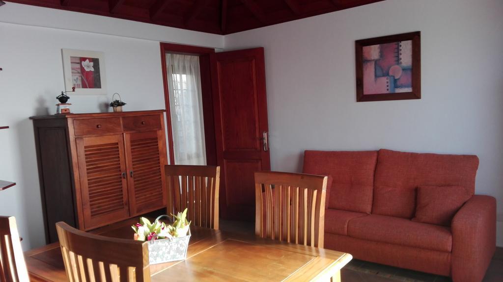 בית הארחה פואנקאליינטה דה לה פלמה 	Casa Clara מראה חיצוני תמונה